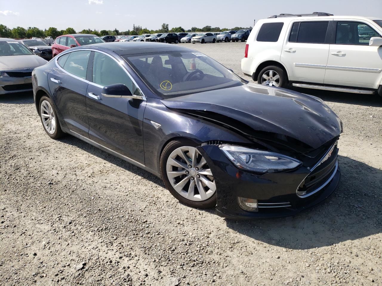 TSMR MODEL S 2013 with VIN 5YJSA1DP6DFP04178 - Photo from auction