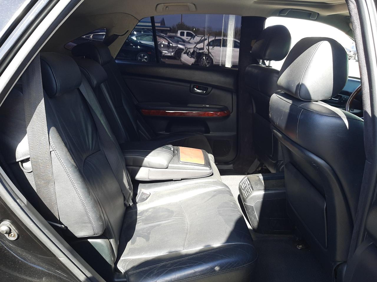 Photo 6 from auction – 2007 LEXUS RX 350 with VIN JTJGK31U970001943