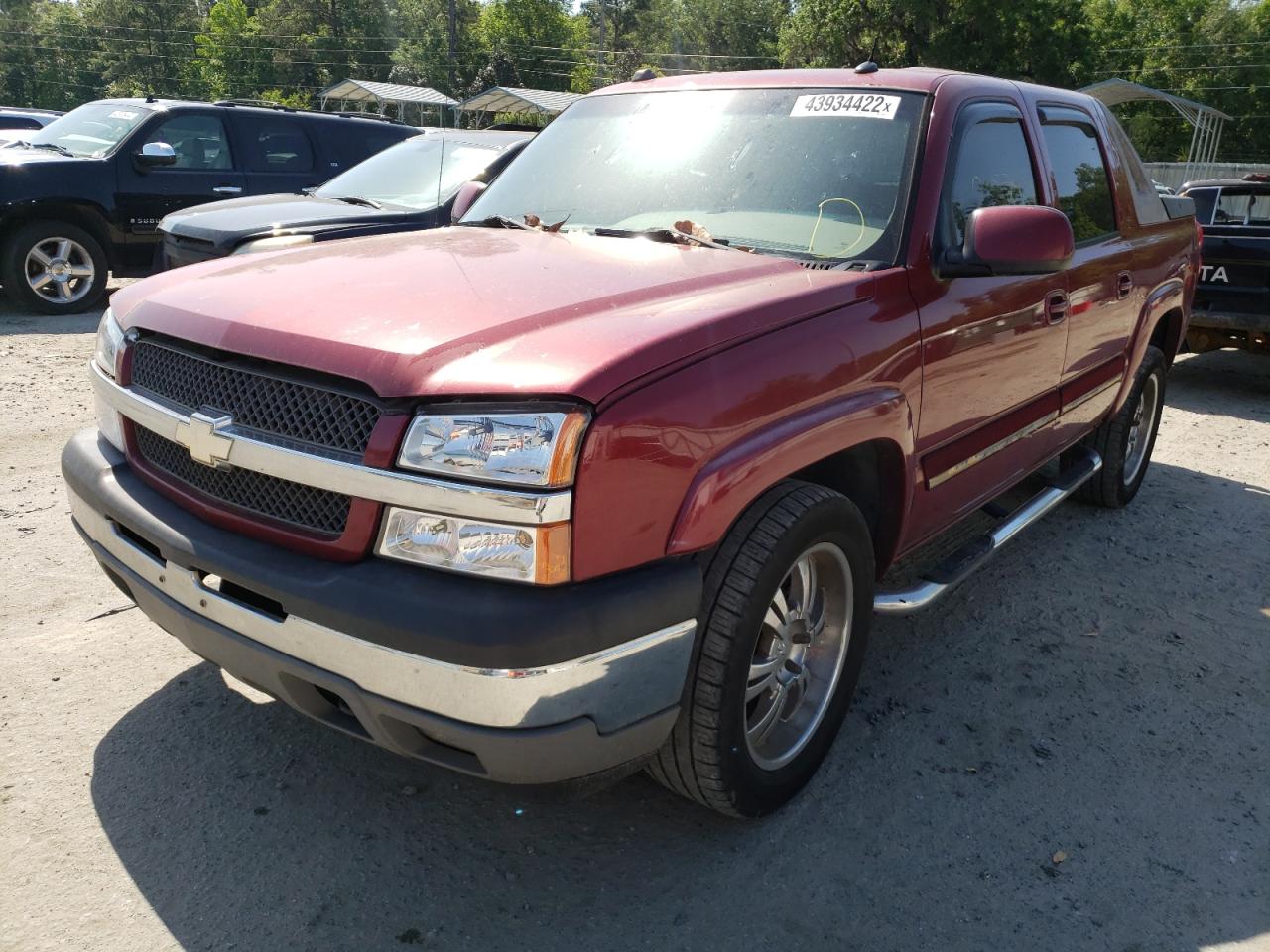 Photo 2 from auction – 2005 CHEVROLET AVALANCHE with VIN 3GNEC12Z55G170556