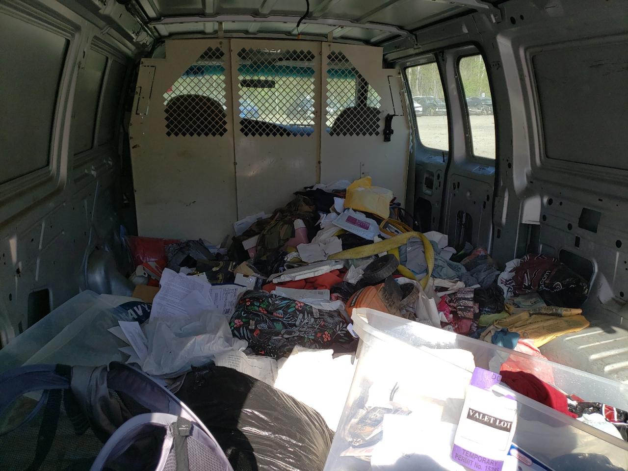 Photo 6 from auction – 1997 FORD ECONOLINE with VIN 1FTEE1463VHA45566