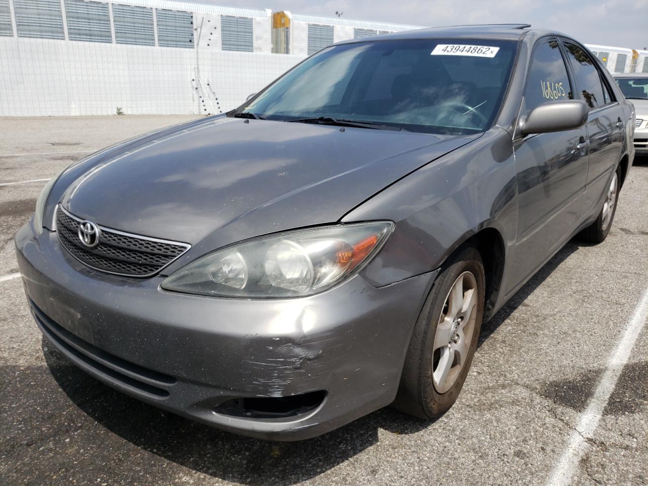 Photo 2 from auction – 2003 TOYOTA CAMRY LE with VIN 4T1BE32K43U729587