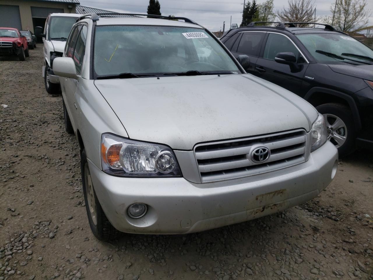 Photo 9 from auction – 2004 TOYOTA HIGHLANDER with VIN JTEEP21A040013756