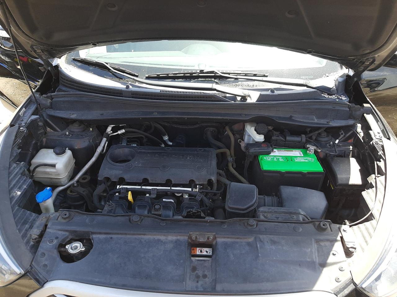 Photo 7 from auction – 2012 HYUNDAI TUCSON GLS with VIN KM8JUCAC4CU477753