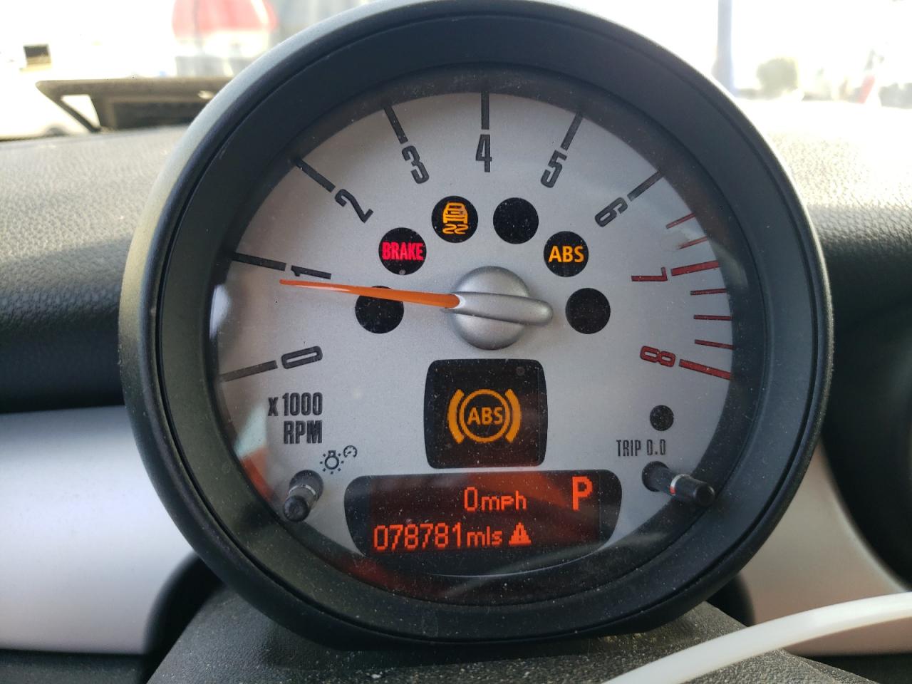 Photo 8 from auction – 2013 MINI COOPER with VIN WMWSU3C54DT684123