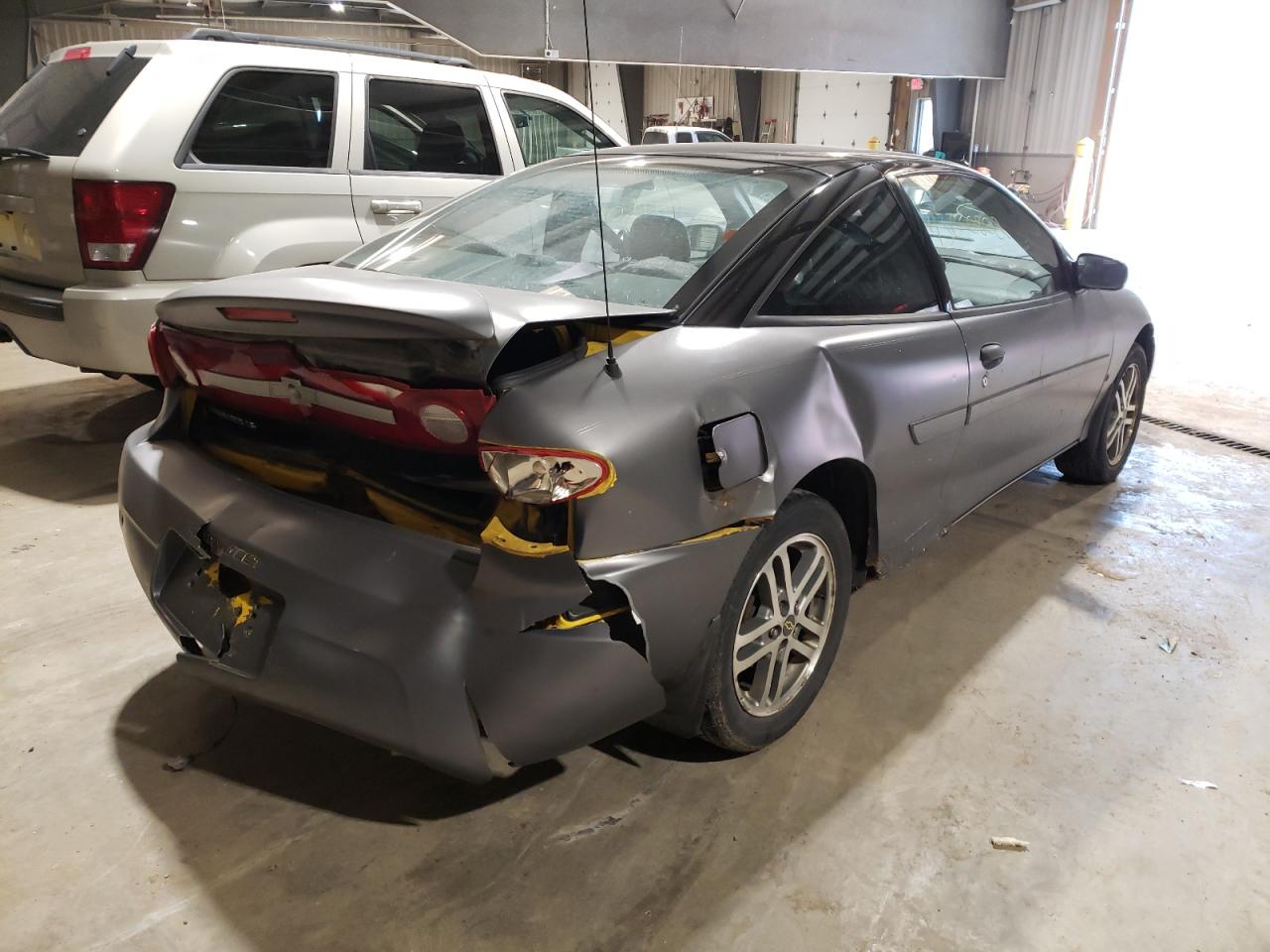 Photo 4 from auction – 2004 CHEVROLET CAVALIER with VIN 1G1JC12F247210396