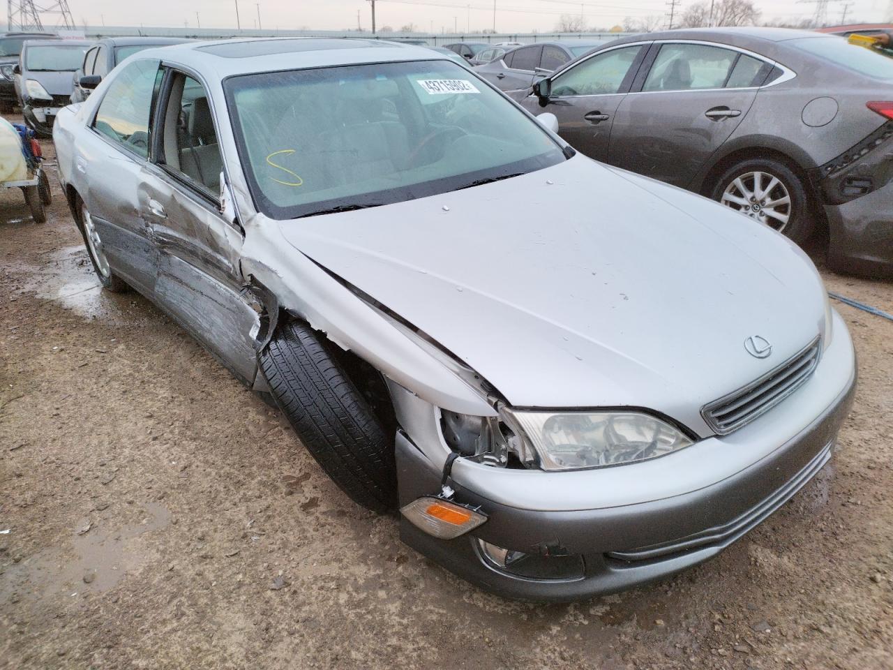 LEXUS ES 300 2001 with VIN JT8BF28G315106501 - Photo from auction