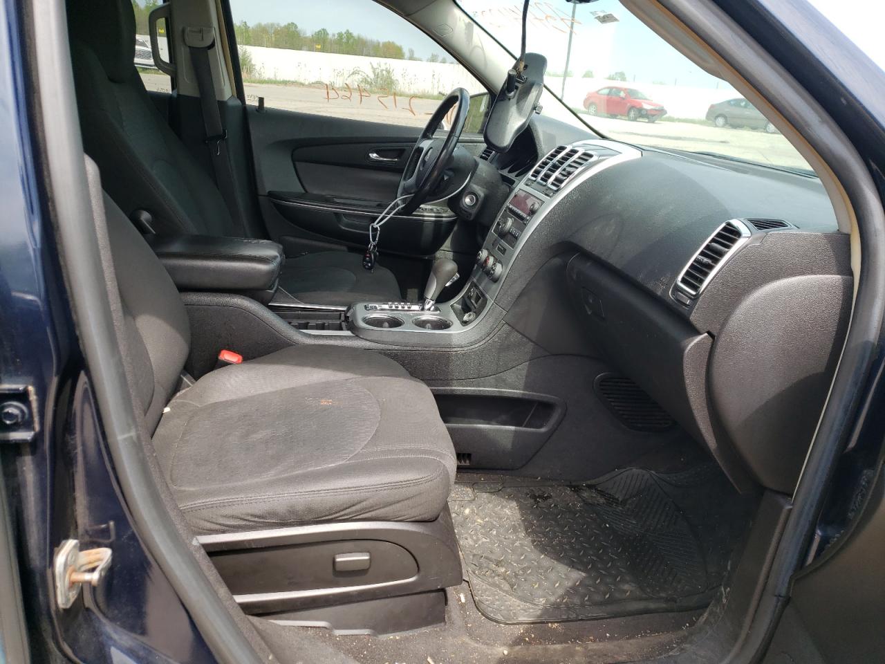 Photo 5 from auction – 2008 GMC ACADIA SLE with VIN 1GKEV13788J280024