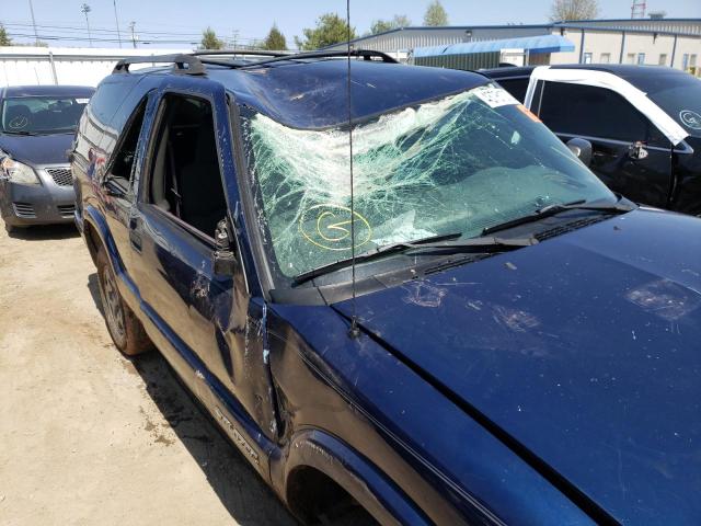 Photo 9 from auction – 2004 CHEVROLET BLAZER with VIN 1GNCT18X74K136736