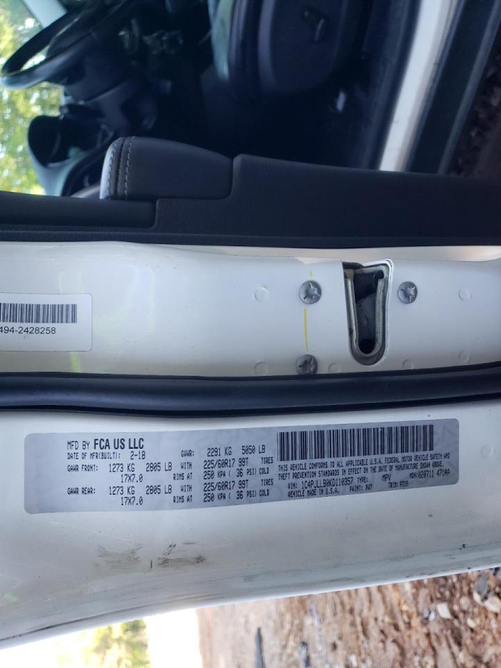 Photo 10 from auction – 2019 JEEP CHEROKEE L with VIN 1C4PJLLB0KD110357