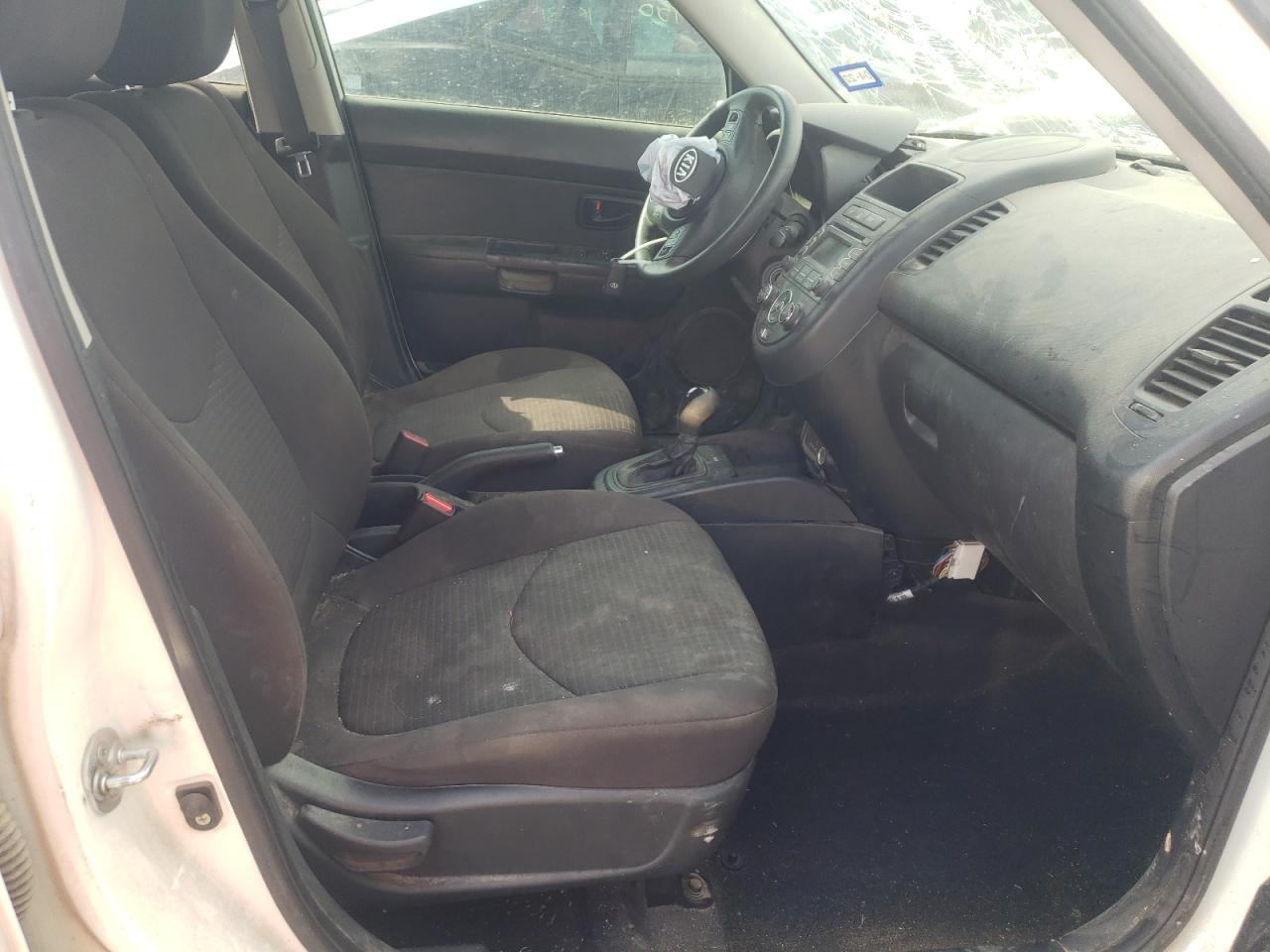 Photo 5 from auction – 2012 KIA SOUL with VIN KNDJT2A51C7462032