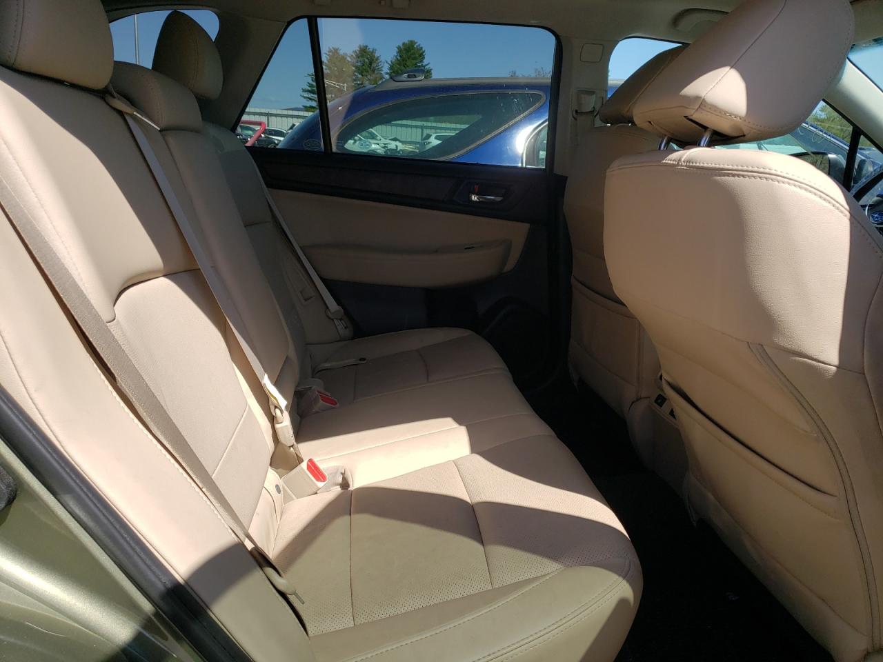Photo 6 from auction – 2017 SUBARU OUTBACK 2. with VIN 4S4BSANC4H3279843