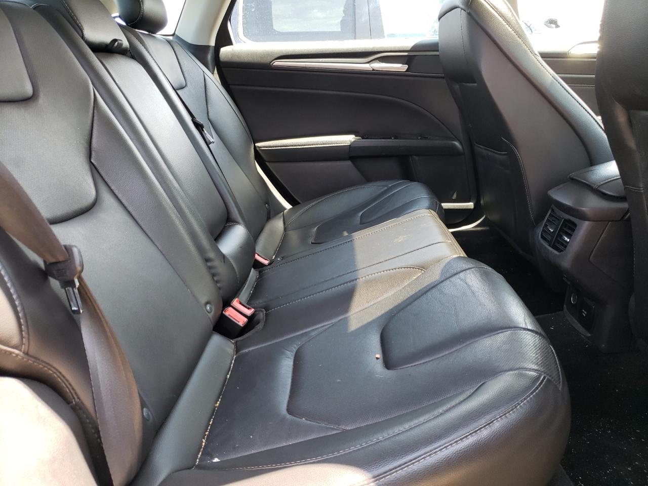 Photo 6 from auction – 2016 FORD FUSION TIT with VIN 3FA6P0K95GR209512