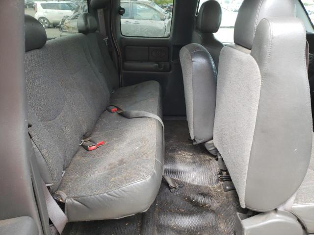 Photo 6 from auction – 2005 CHEVROLET SILVERADO with VIN 1GCEC19VX5E114955