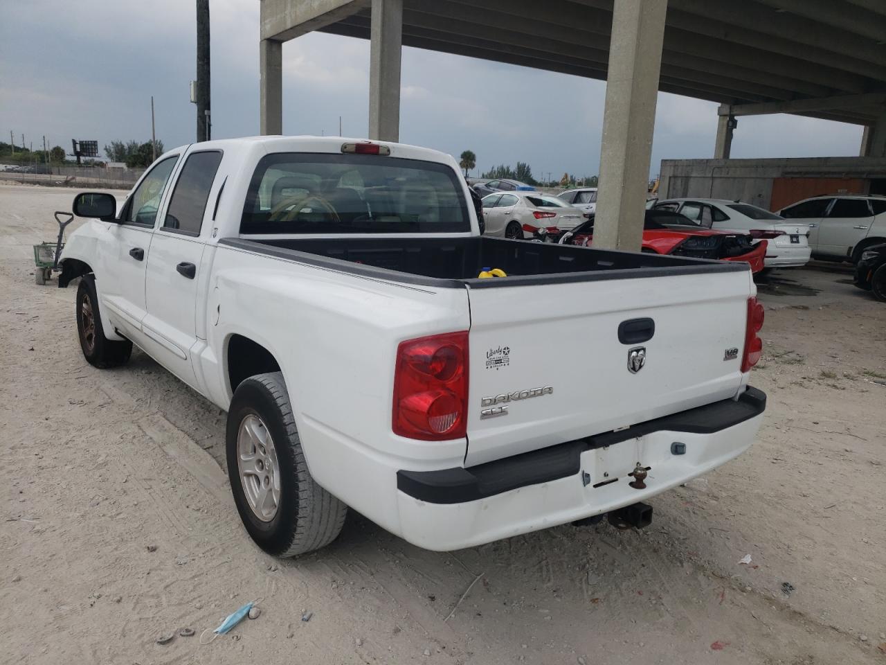 Photo 3 from auction – 2005 DODGE DAKOTA QUA with VIN 1D7HE48N65S244698