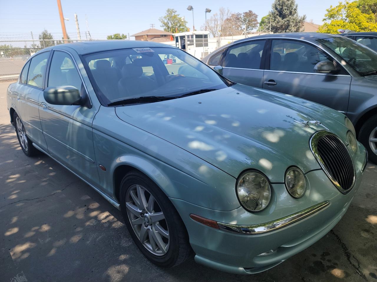 JAGUAR S-TYPE 2000 with VIN SAJDA01D5YGL58408 - Photo from auction