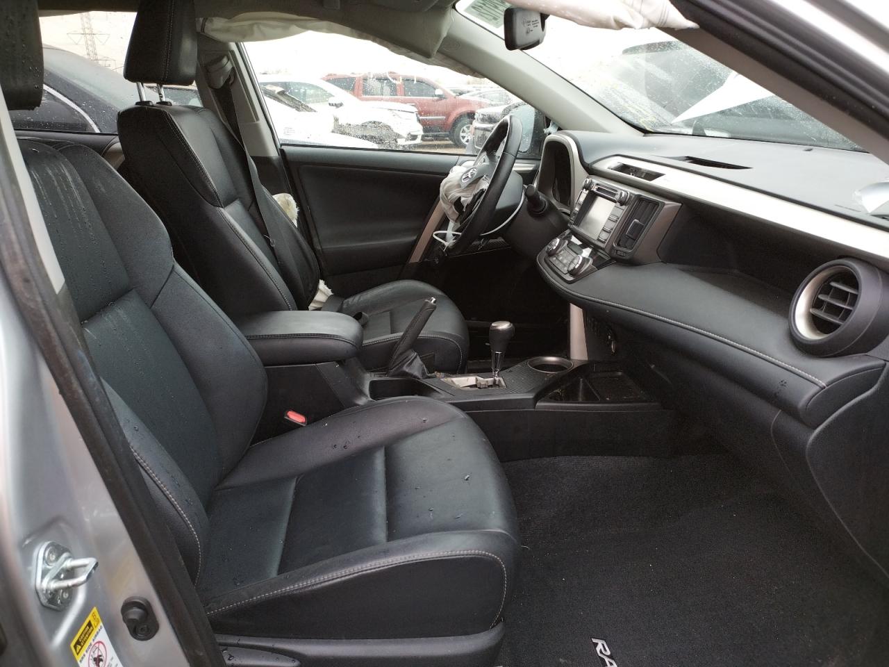 Photo 5 from auction – 2014 TOYOTA RAV4 LIMIT with VIN 2T3DFREV6EW153400
