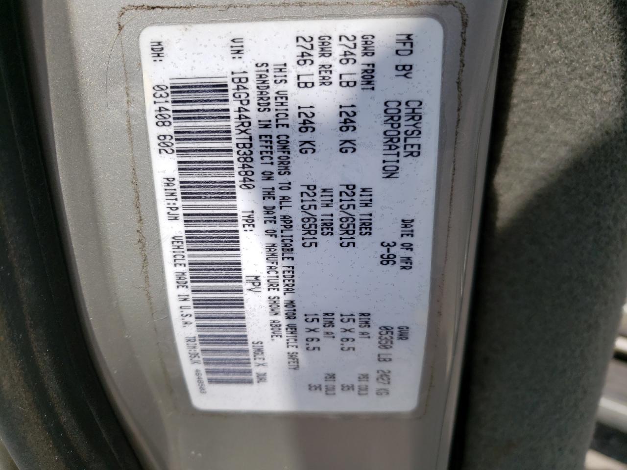 Photo 10 from auction – 1996 DODGE GRAND CARA with VIN 1B4GP44RXTB384840