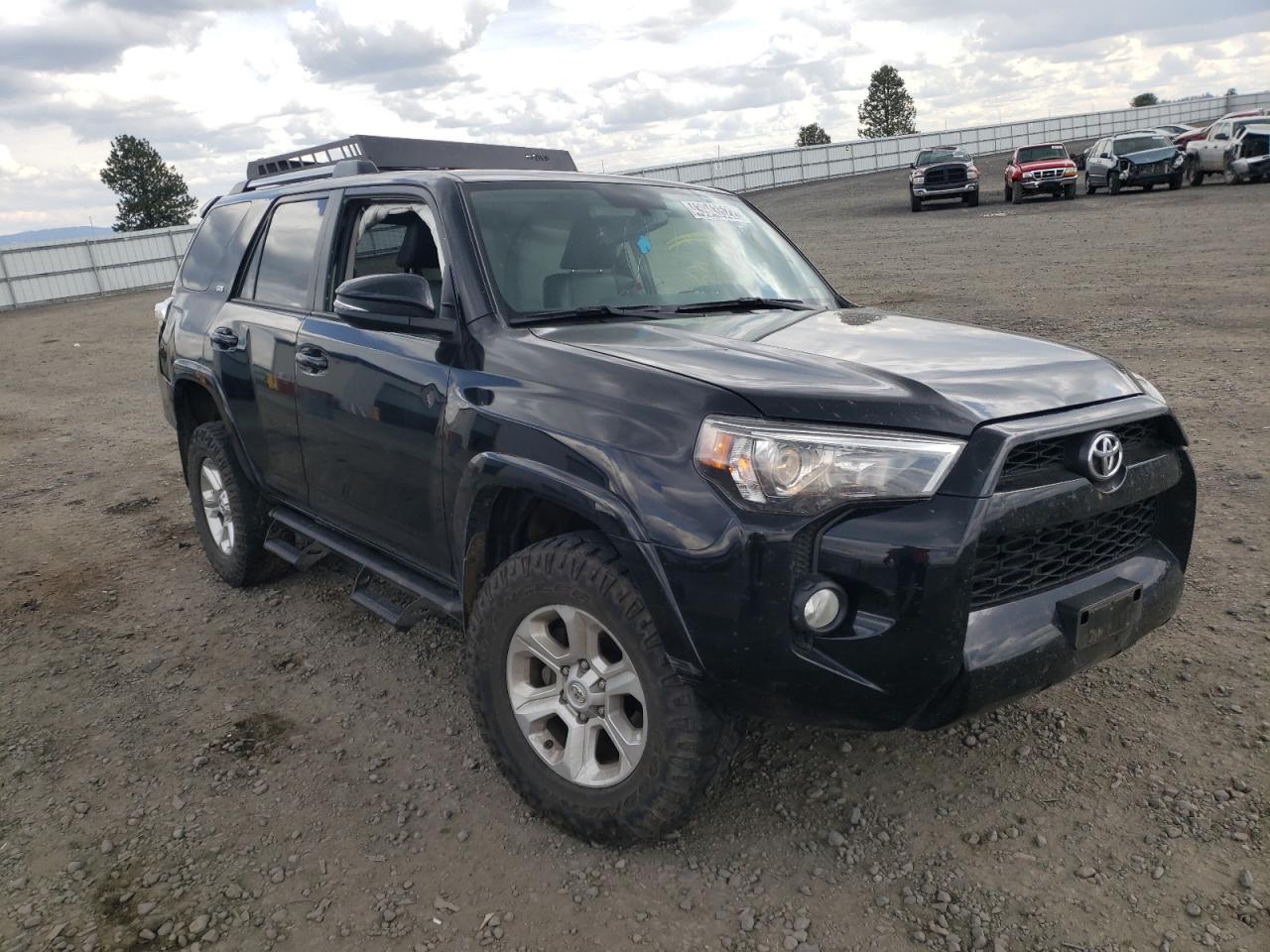 Photo 1 from auction – 2019 TOYOTA 4RUNNER SR with VIN JTEBU5JR5K5636048