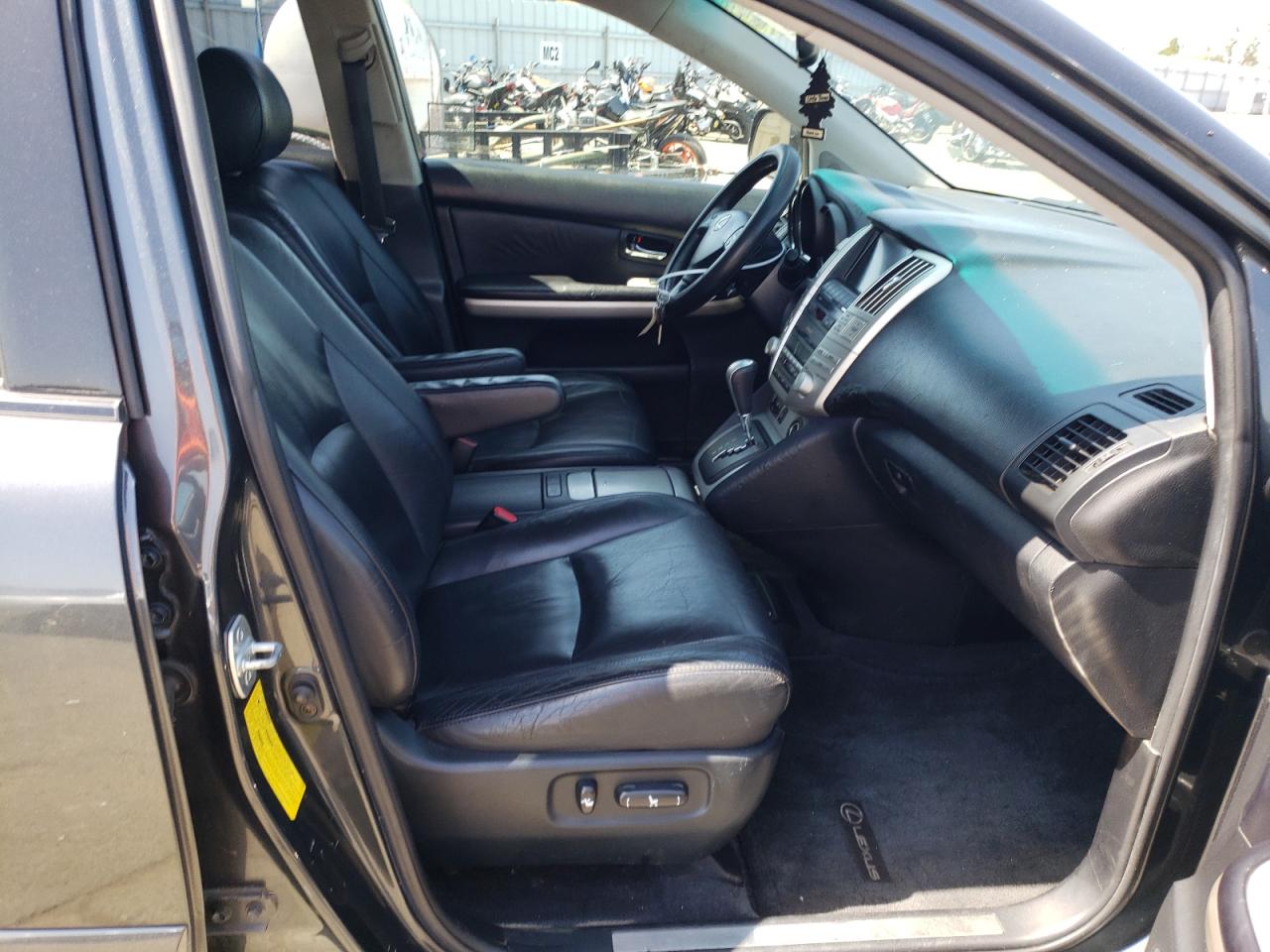 Photo 5 from auction – 2006 LEXUS RX 400 with VIN JTJGW31U960004229
