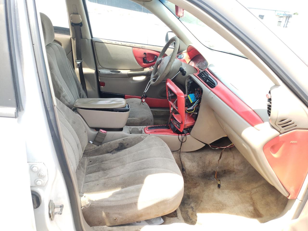 Photo 5 from auction – 2005 CHEVROLET CLASSIC with VIN 1G1ND52F25M216174