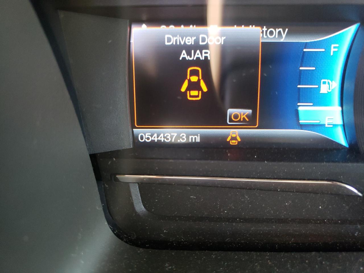 Photo 8 from auction – 2019 FORD FLEX LIMIT with VIN 2FMGK5D89KBA35378