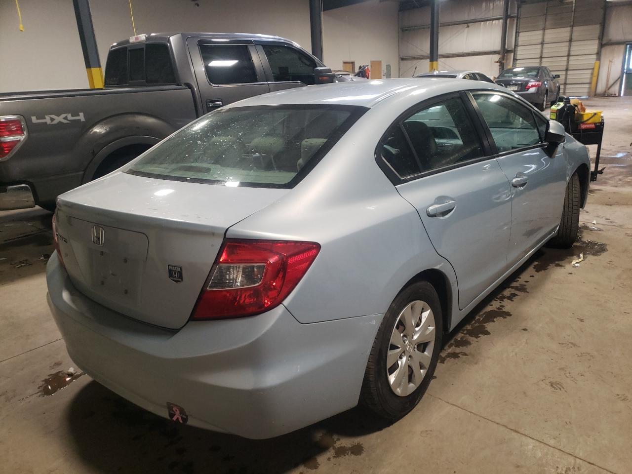 Photo 4 from auction – 2012 HONDA CIVIC with VIN 2HGFB2F59CH510741