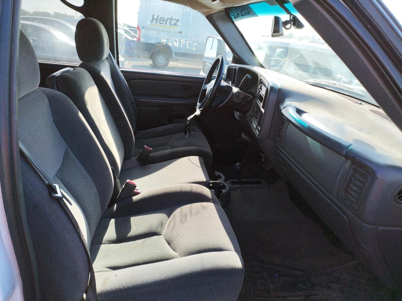 Photo 5 from auction – 2006 CHEVROLET SILVERADO with VIN 1GCHK23U76F192823