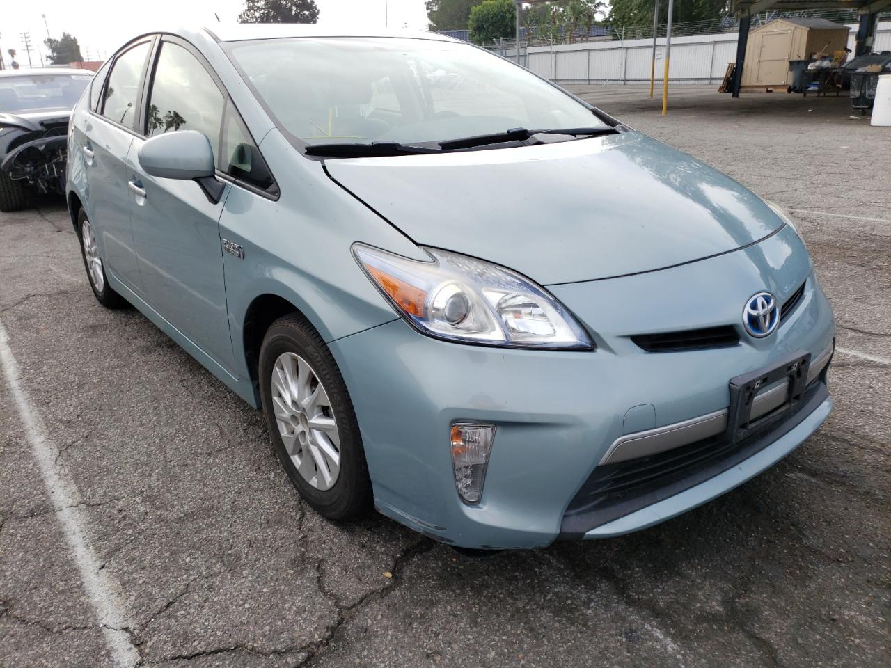 TOYOTA PRIUS PLUG 2014 with VIN JTDKN3DP8E3059550 - Photo from auction