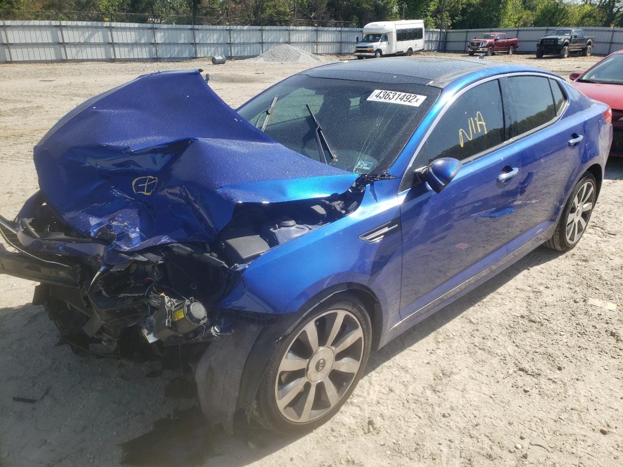 Photo 2 from auction – 2012 KIA OPTIMA with VIN 5XXGR4A69CG028736