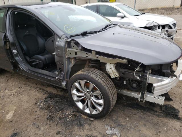 Photo 9 from auction – 2015 CHRYSLER 200 S with VIN 1C3CCCDG0FN678499