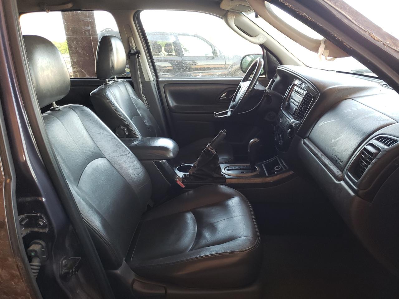 Photo 5 from auction – 2006 MAZDA TRIBUTE S with VIN 4F2YZ06116KM04284