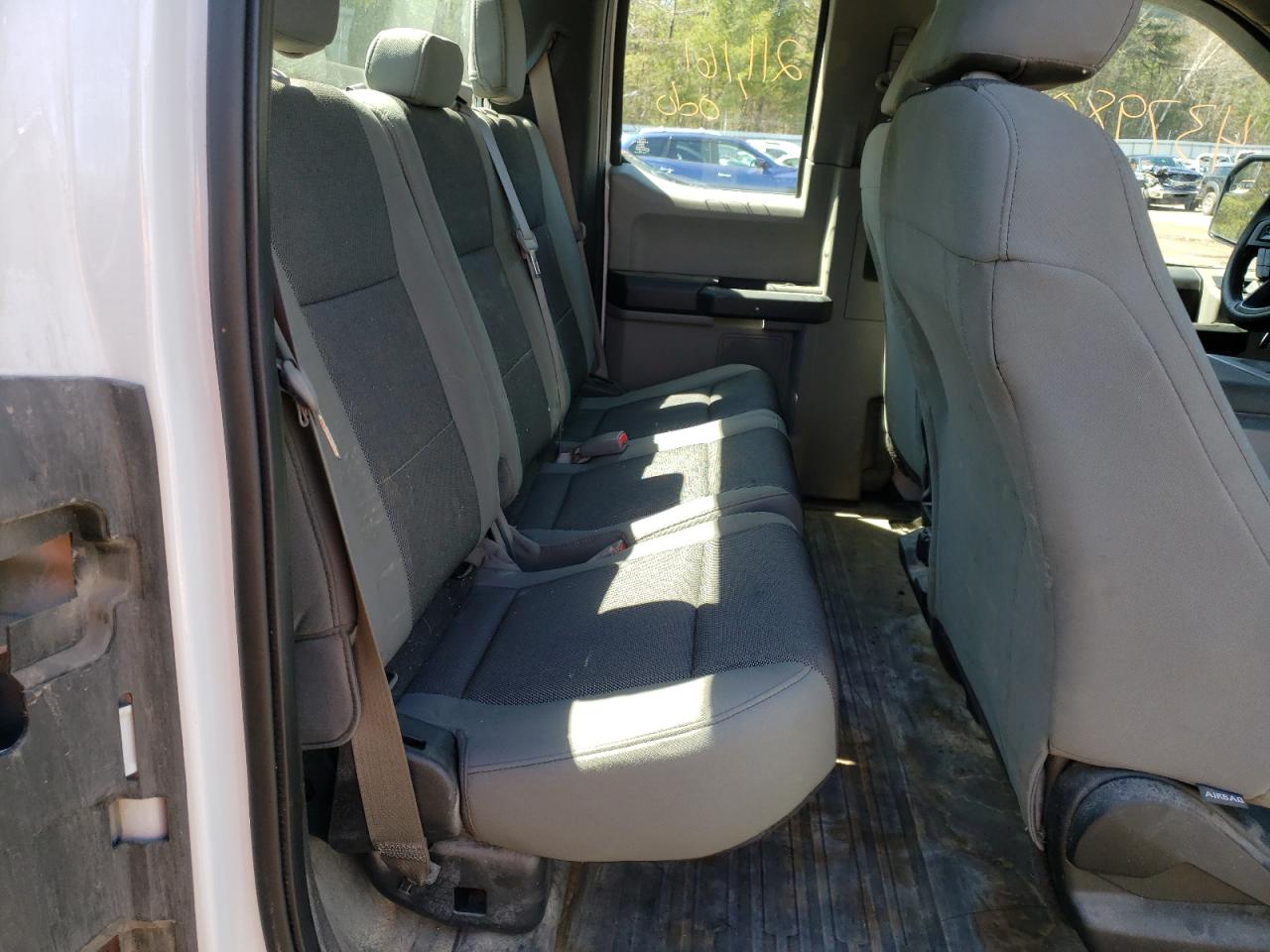 Photo 6 from auction – 2015 FORD F150 SUPER with VIN 1FTEX1C82FFA41714