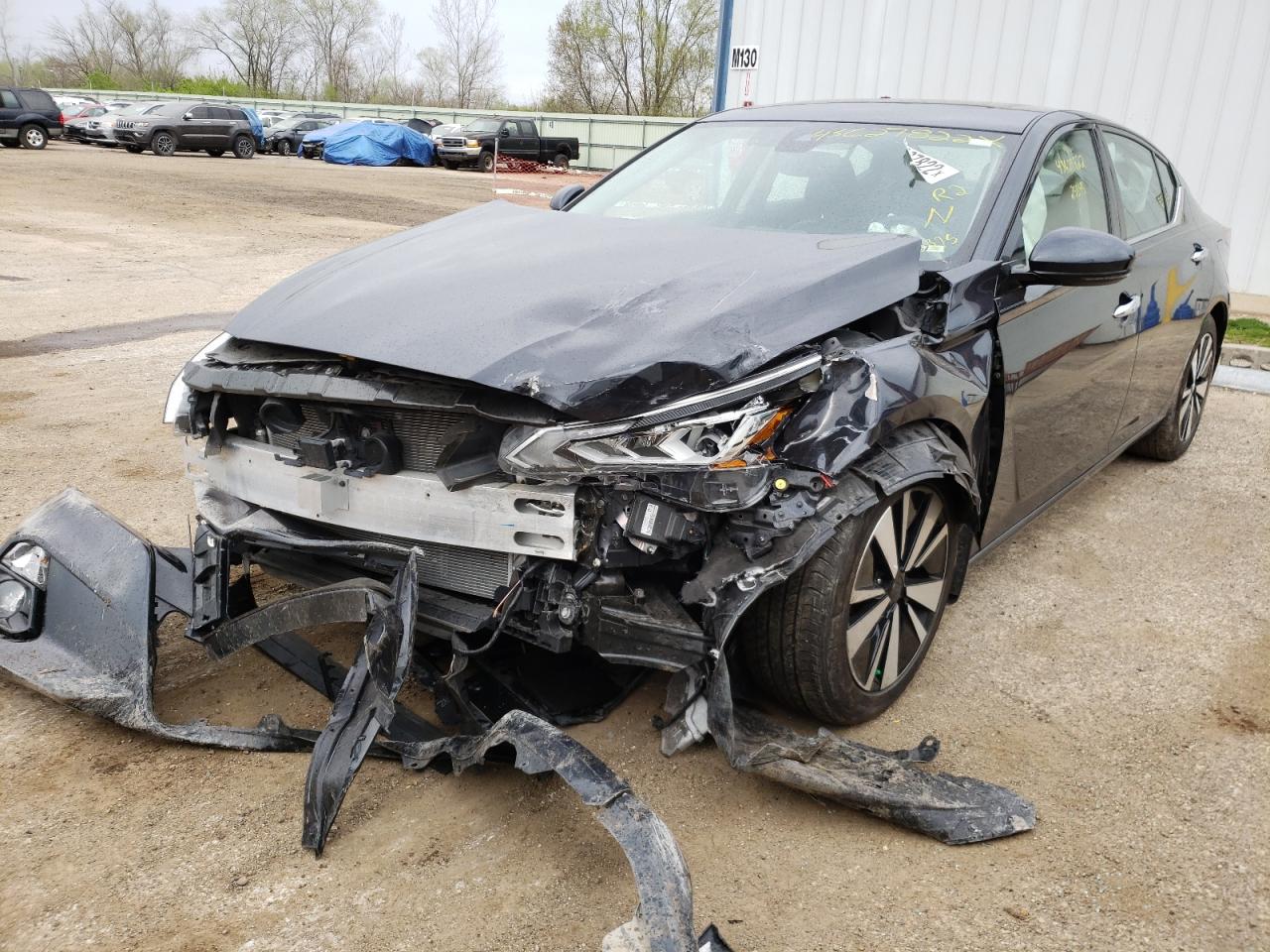 Photo 2 from auction – 2019 NISSAN ALTIMA SL with VIN 1N4BL4EV7KC185375