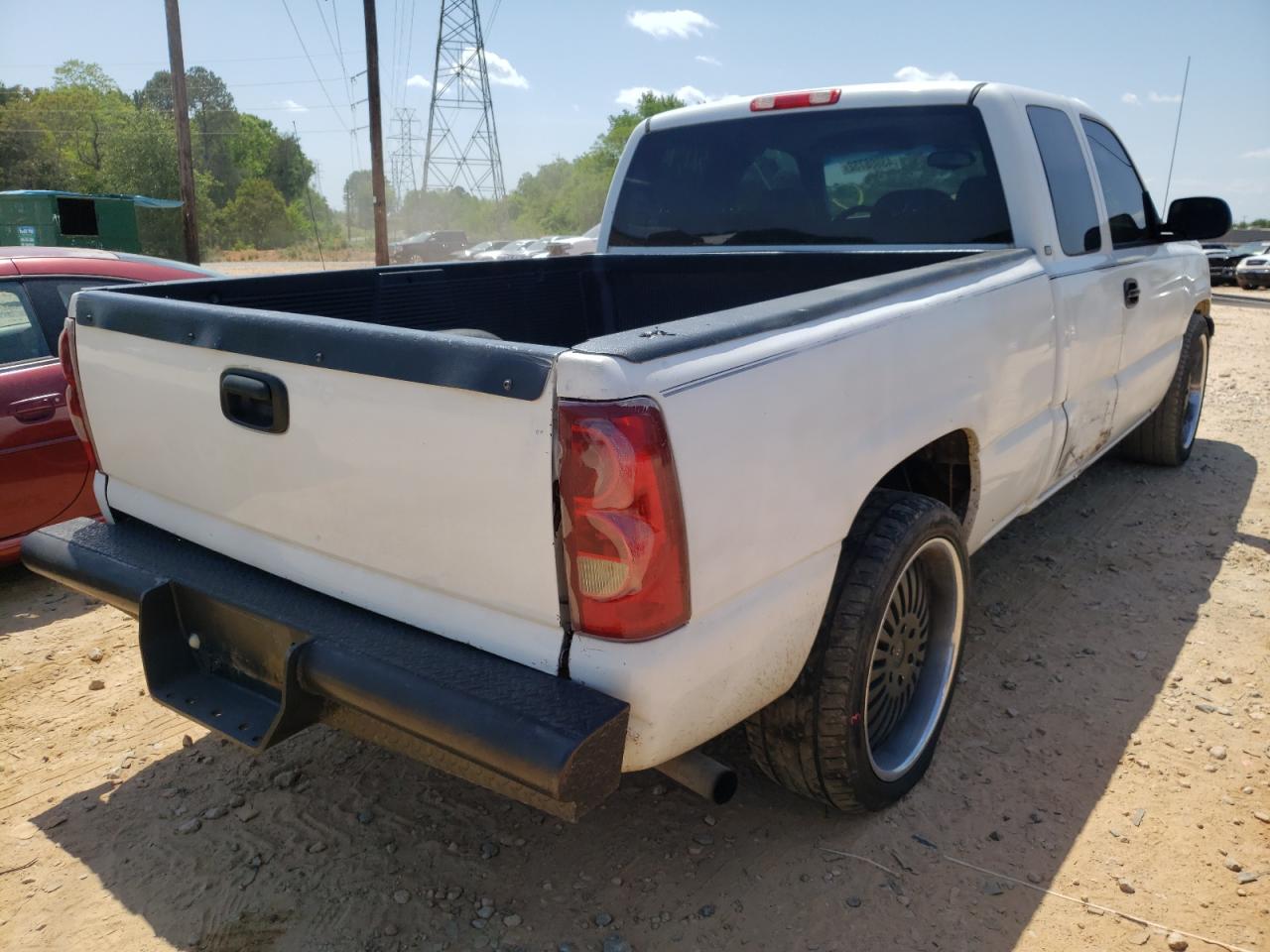 Photo 4 from auction – 2003 CHEVROLET SILVERADO with VIN 2GCEC19V231407621