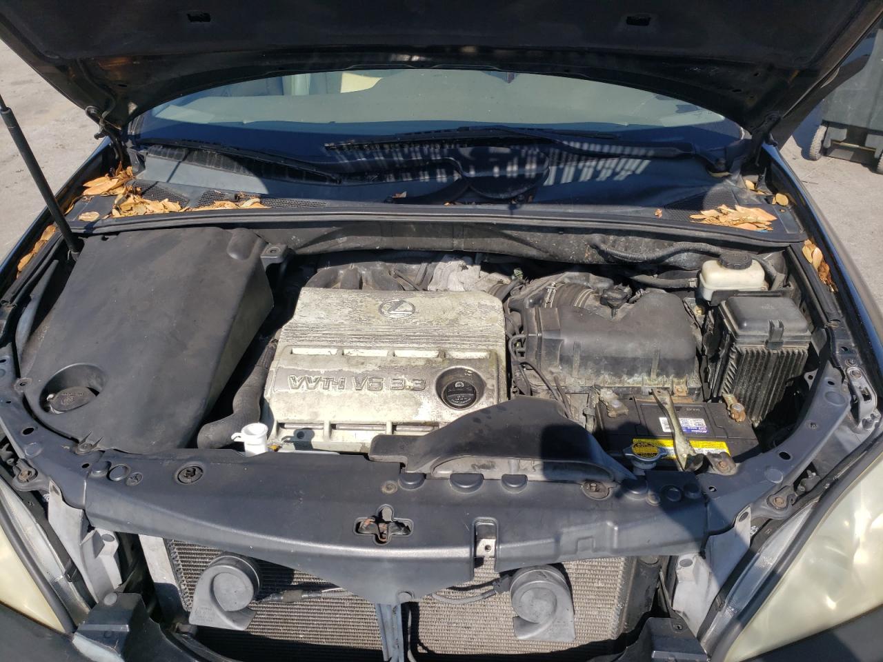 Photo 7 from auction – 2004 LEXUS RX 330 with VIN 2T2GA31U24C012902