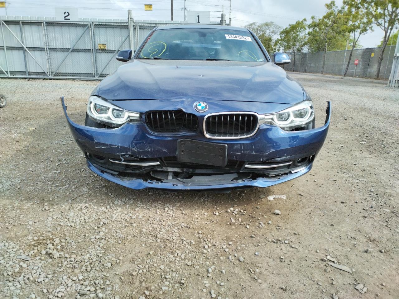 Photo 9 from auction – 2018 BMW 330 I with VIN WBA8B9G52JNU98657