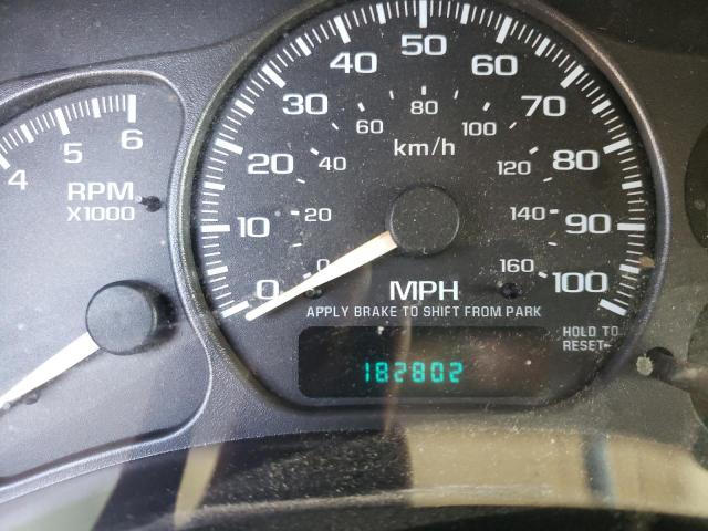 Photo 8 from auction – 2002 CHEVROLET SUBURBAN C with VIN 3GNEC16T92G310514