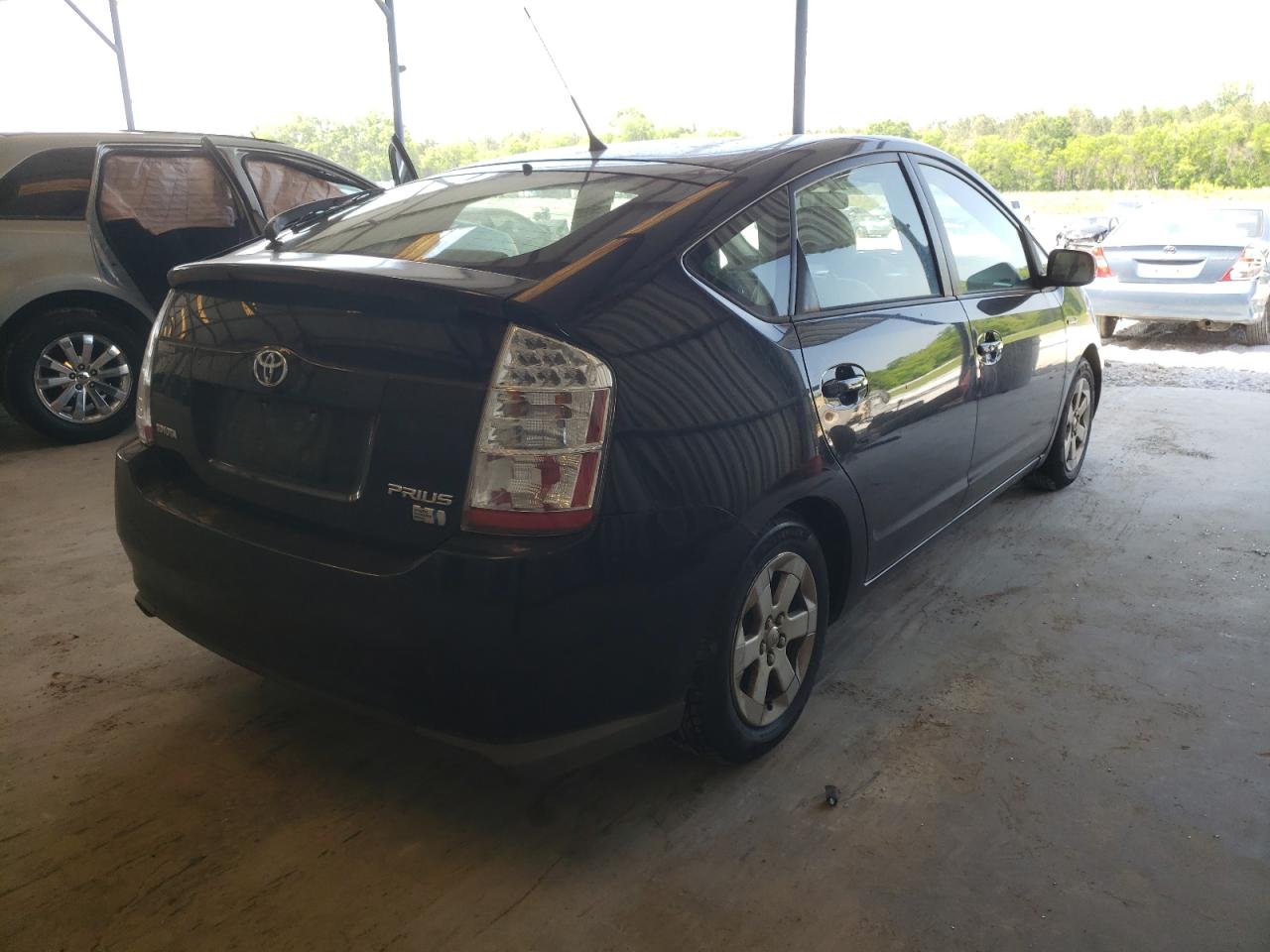 Photo 4 from auction – 2008 TOYOTA PRIUS with VIN JTDKB20U283409905