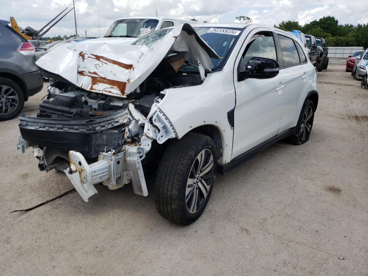 Photo 2 from auction – 2020 MITSUBISHI OUTLANDER with VIN JA4AR3AU2LU019492