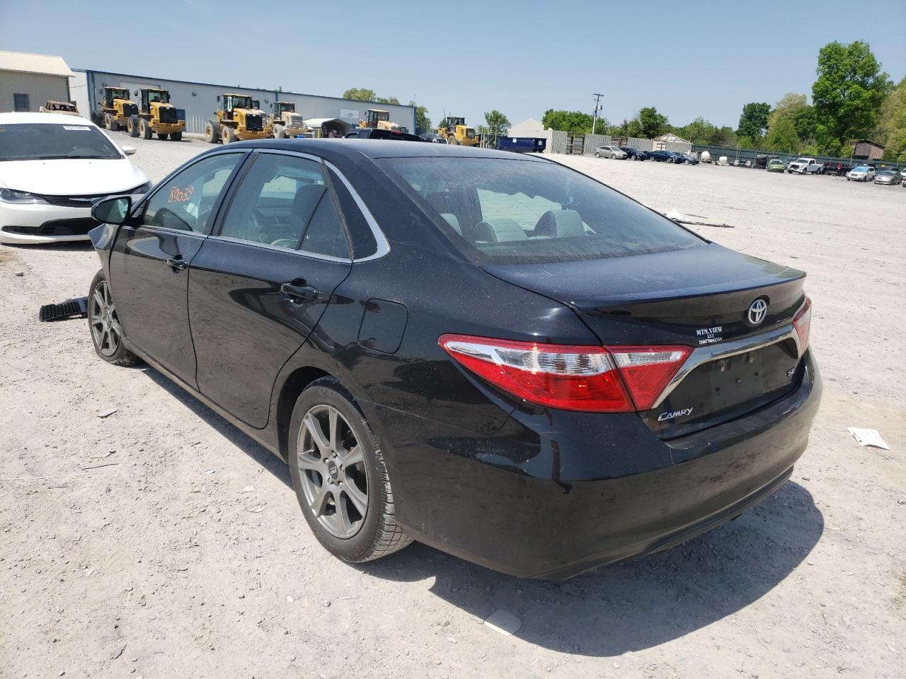 Photo 3 from auction – 2017 TOYOTA CAMRY LE with VIN 4T1BF1FK0HU792267