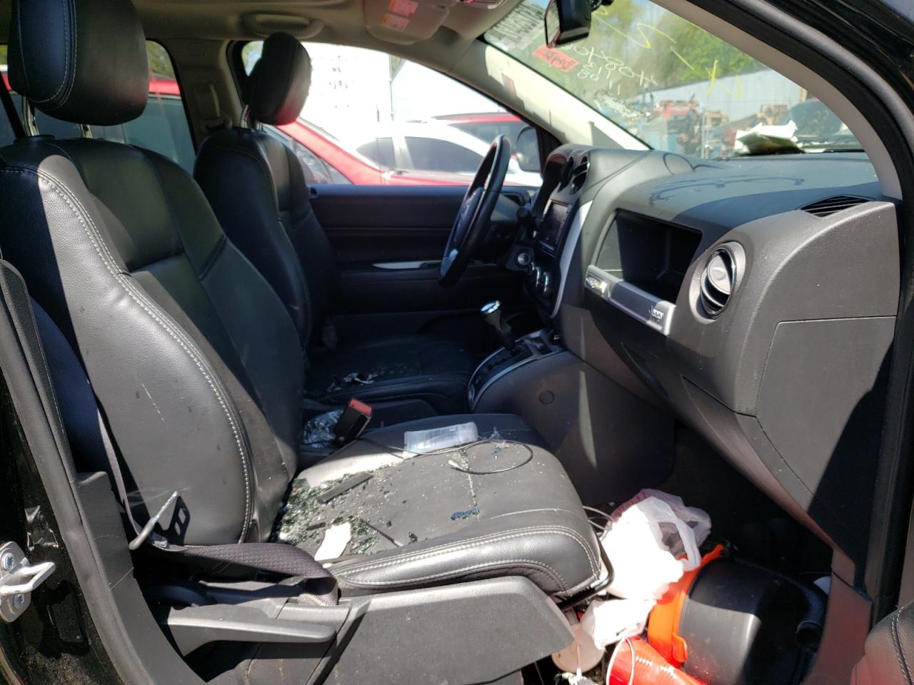 Photo 5 from auction – 2016 JEEP COMPASS LA with VIN 1C4NJDEB1GD799732