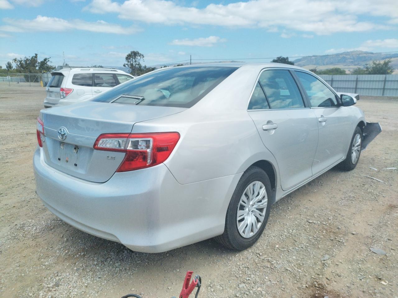 Photo 4 from auction – 2012 TOYOTA CAMRY BASE with VIN 4T4BF1FK0CR269362