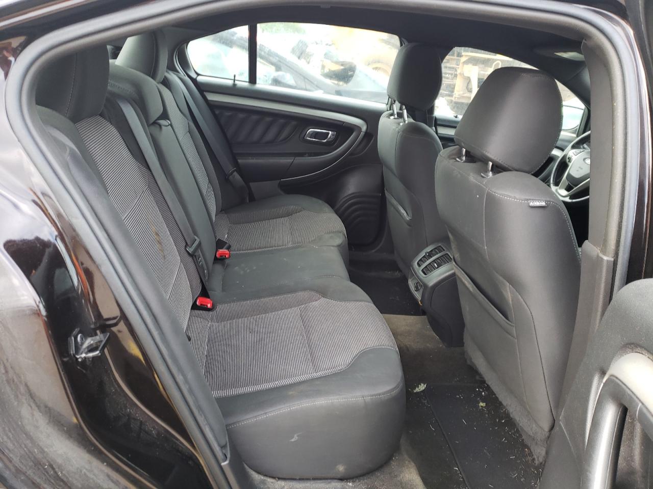 Photo 6 from auction – 2013 FORD TAURUS SEL with VIN 1FAHP2E82DG228867