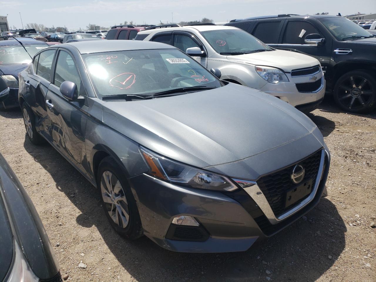 NISSAN ALTIMA S 2020 with VIN 1N4BL4BV9LC270918 - Photo from auction