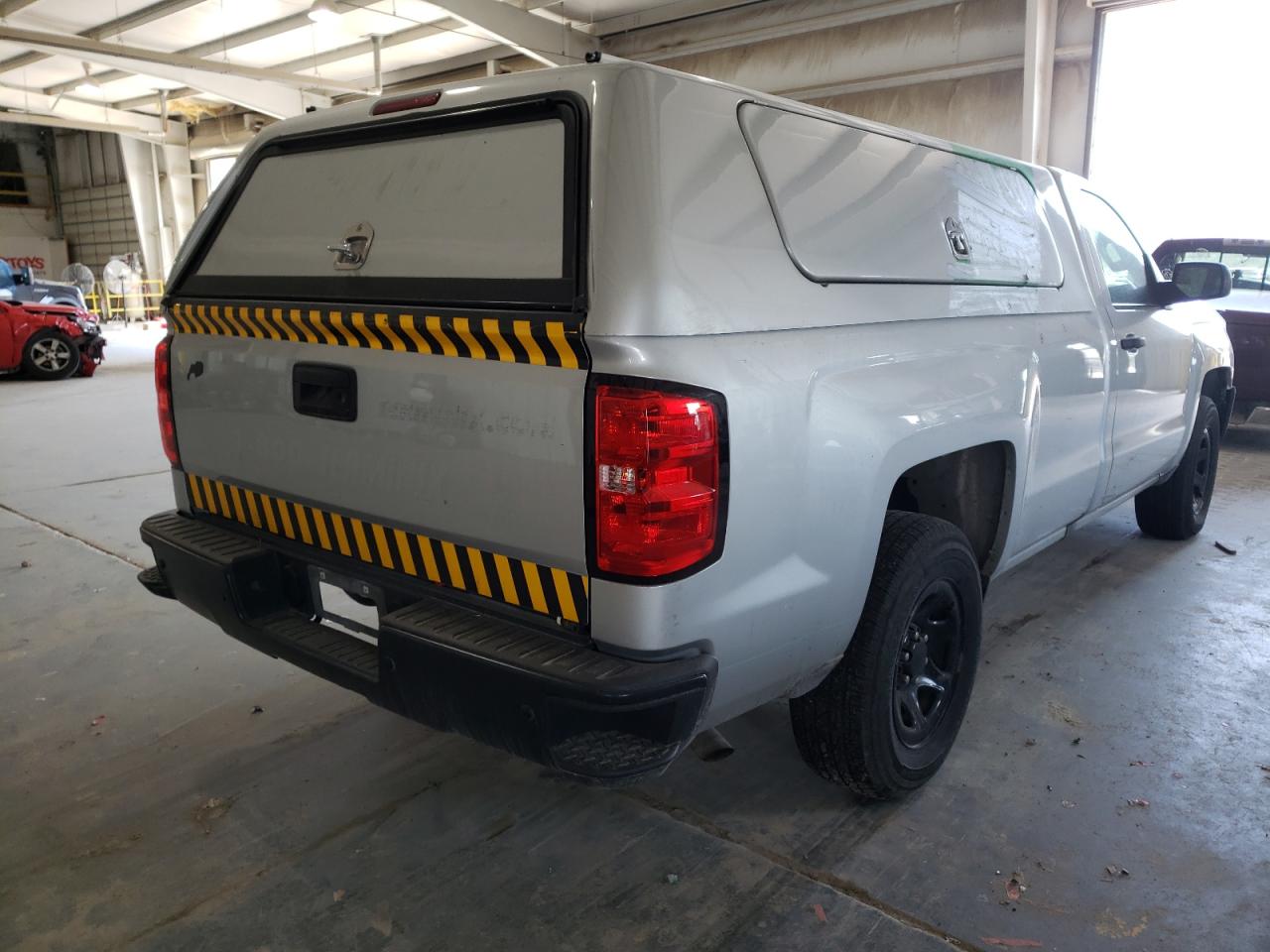 Photo 4 from auction – 2018 CHEVROLET SILVERADO with VIN 1GCNCNEH4JZ231795