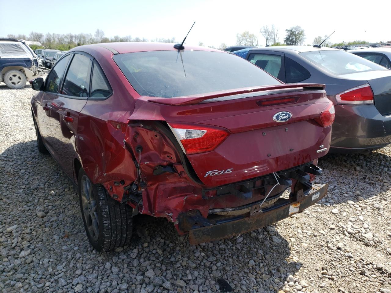 Photo 3 from auction – 2013 FORD FOCUS SE with VIN 1FADP3F29DL270359