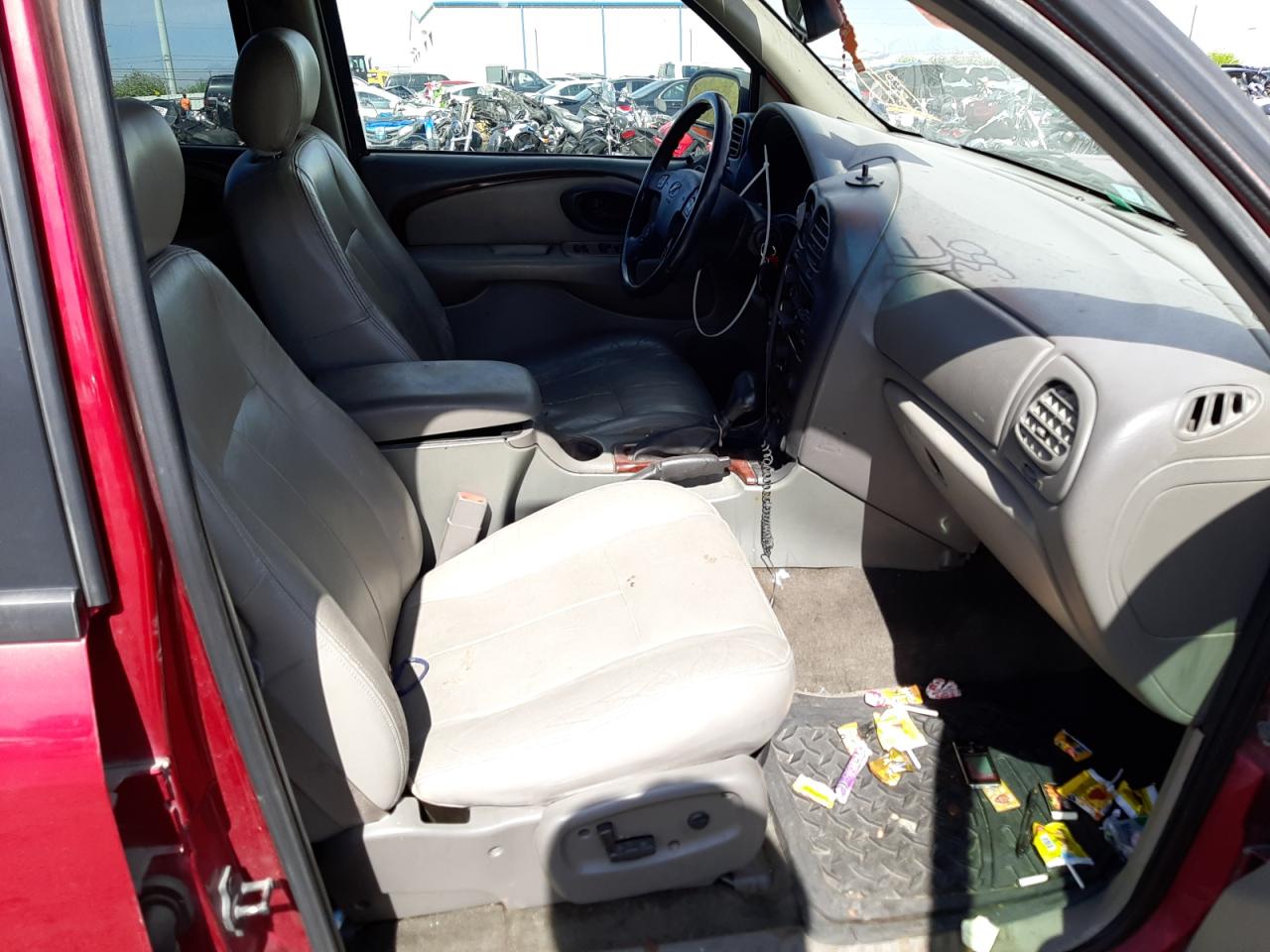 Photo 5 from auction – 2002 OLDSMOBILE BRAVADA with VIN 1GHDT13S722354496