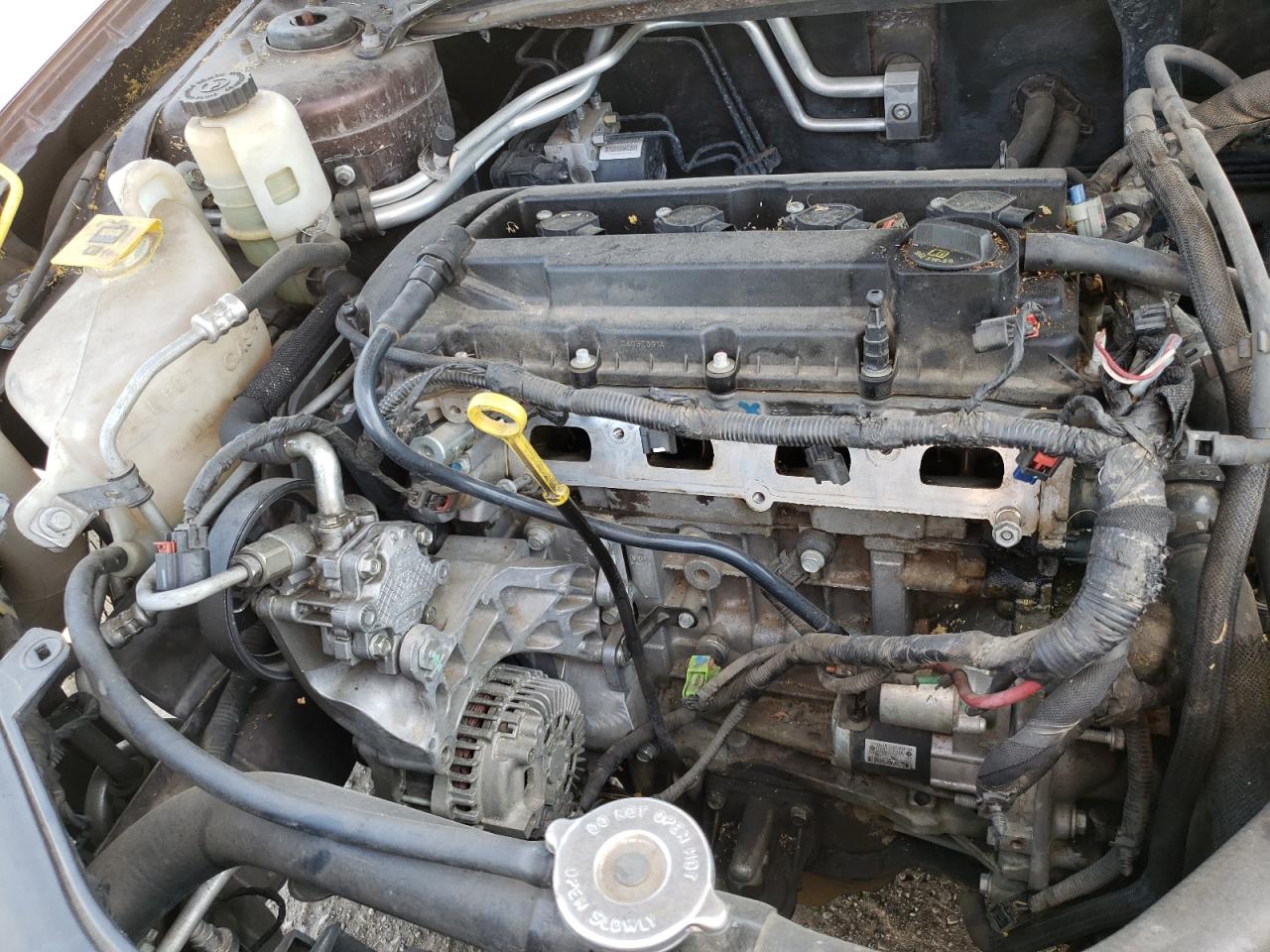 Photo 9 from auction – 2013 CHRYSLER 200 TOURIN with VIN 1C3CCBBB0DN672104