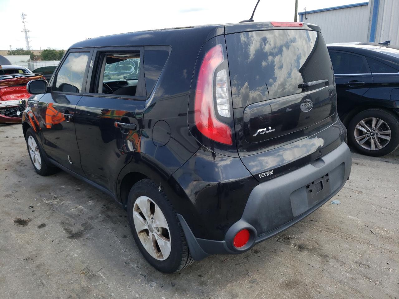 Photo 3 from auction – 2014 KIA SOUL with VIN KNDJN2A24E7709904