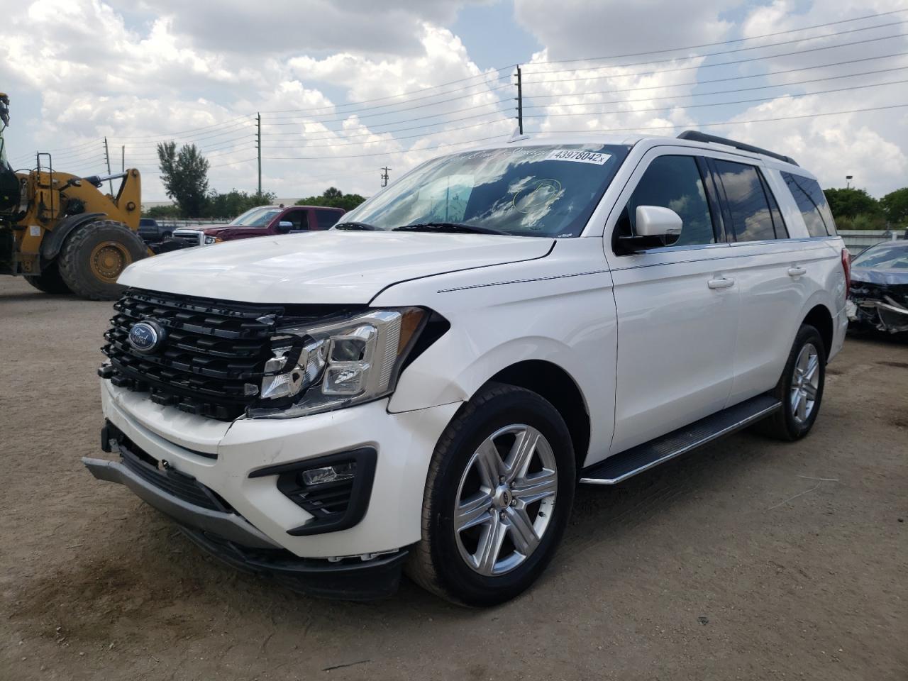 Photo 2 from auction – 2019 FORD EXPEDITION with VIN 1FMJU1HT1KEA22264